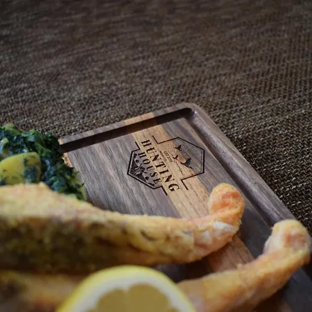 Hunting House * Turija