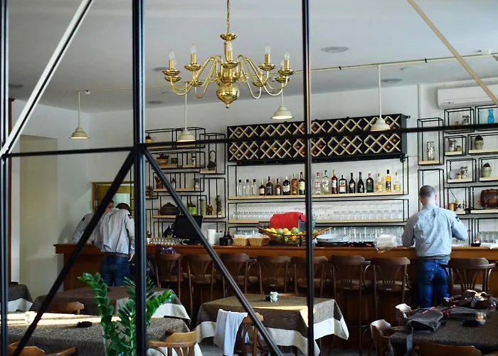 Hunting House 酒店 *