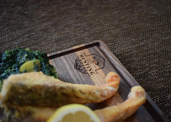 Hunting House * Turija