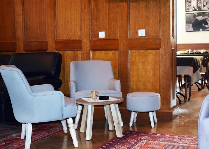 Hunting House * Turija