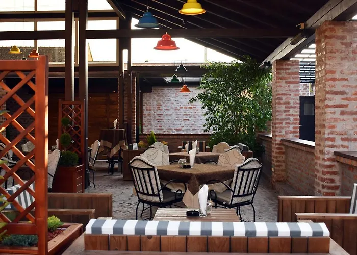 Hunting House 酒店 *